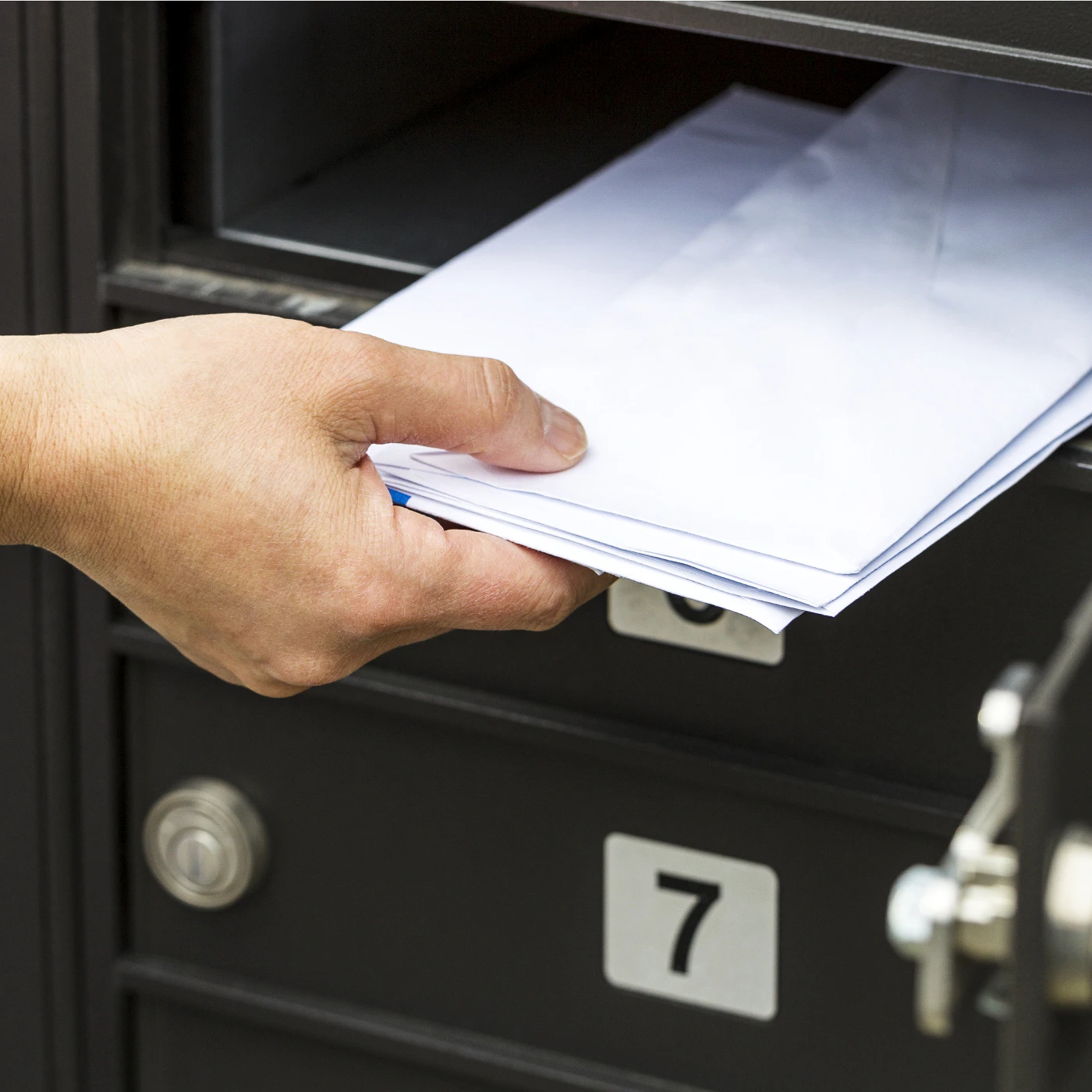 vital™ CBU 1570-16V - Florence Corporation